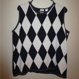 Monochromatic knitted cotton sweater vest Size L/XL
